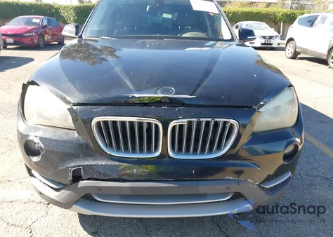 2013 BMW X1 Sdrive28I из США, поврежденный, VIN WBAVM1C54DVW45750